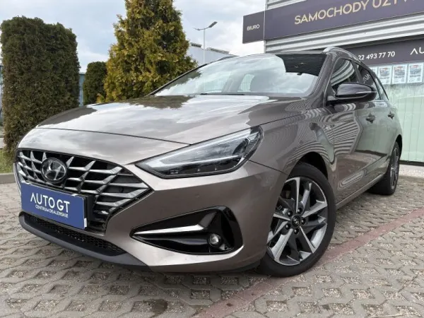 Hyundai i30 2023, brązowy