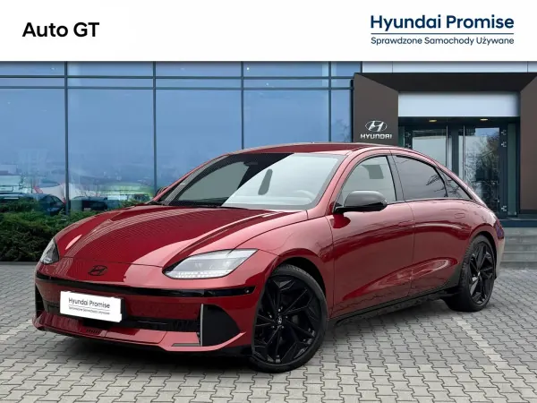 Hyundai IONIQ 6 2025, czerwony